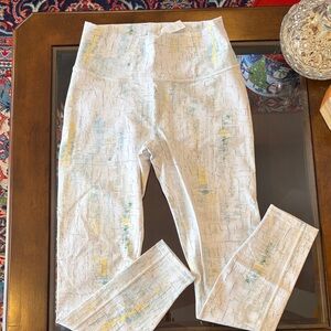 Fabletics White and Yellow Patterned Leggings